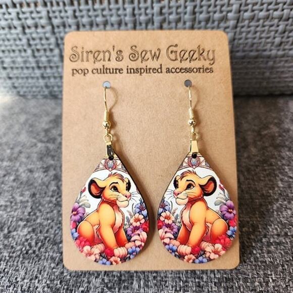 Simba the Lion King Disney Earrings - Picture 2 of 3